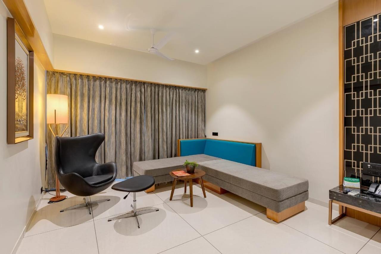 Sunotel Saputara Exterior photo