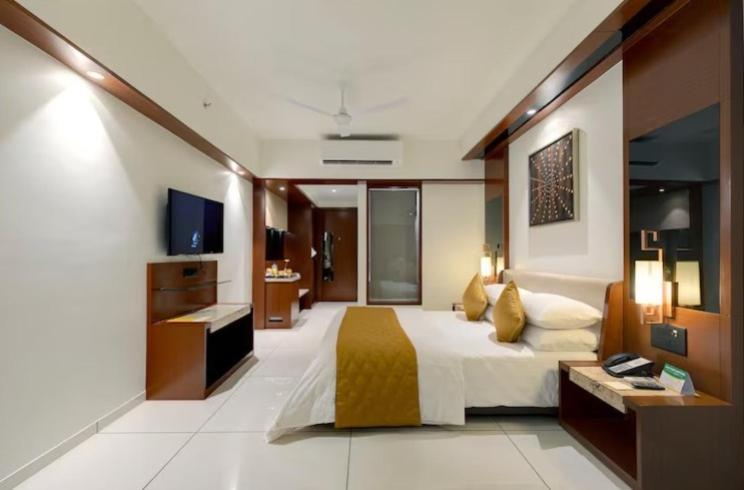 Sunotel Saputara Exterior photo